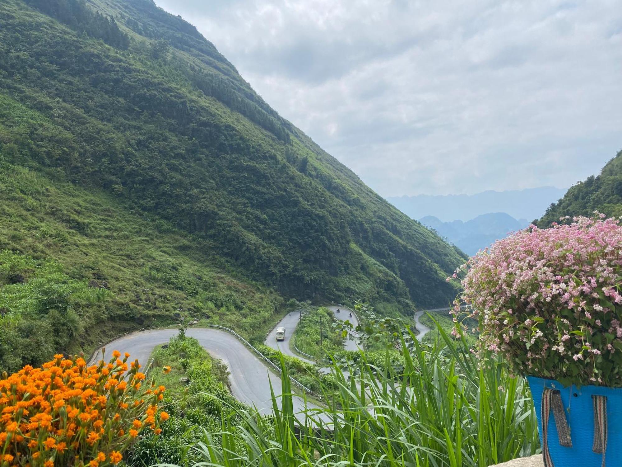 Garden Villa Homestay And Tour Motorbike&Car For Rent Ha Giang Exterior foto